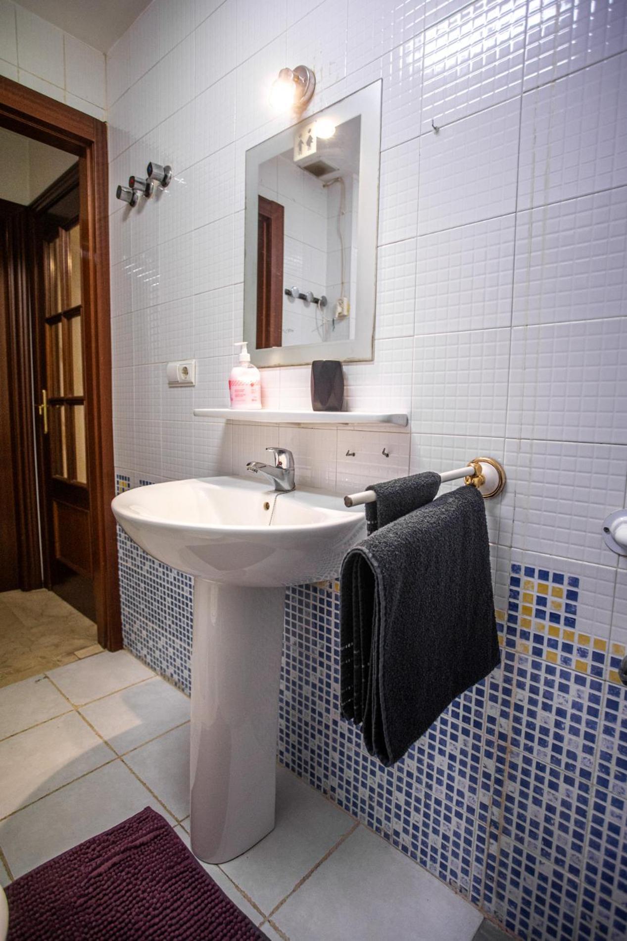 Elvira 81 Apartment กรานาดา ภายนอก รูปภาพ